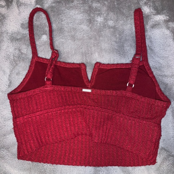 cute padded crop top💕 - Picture 2 of 2